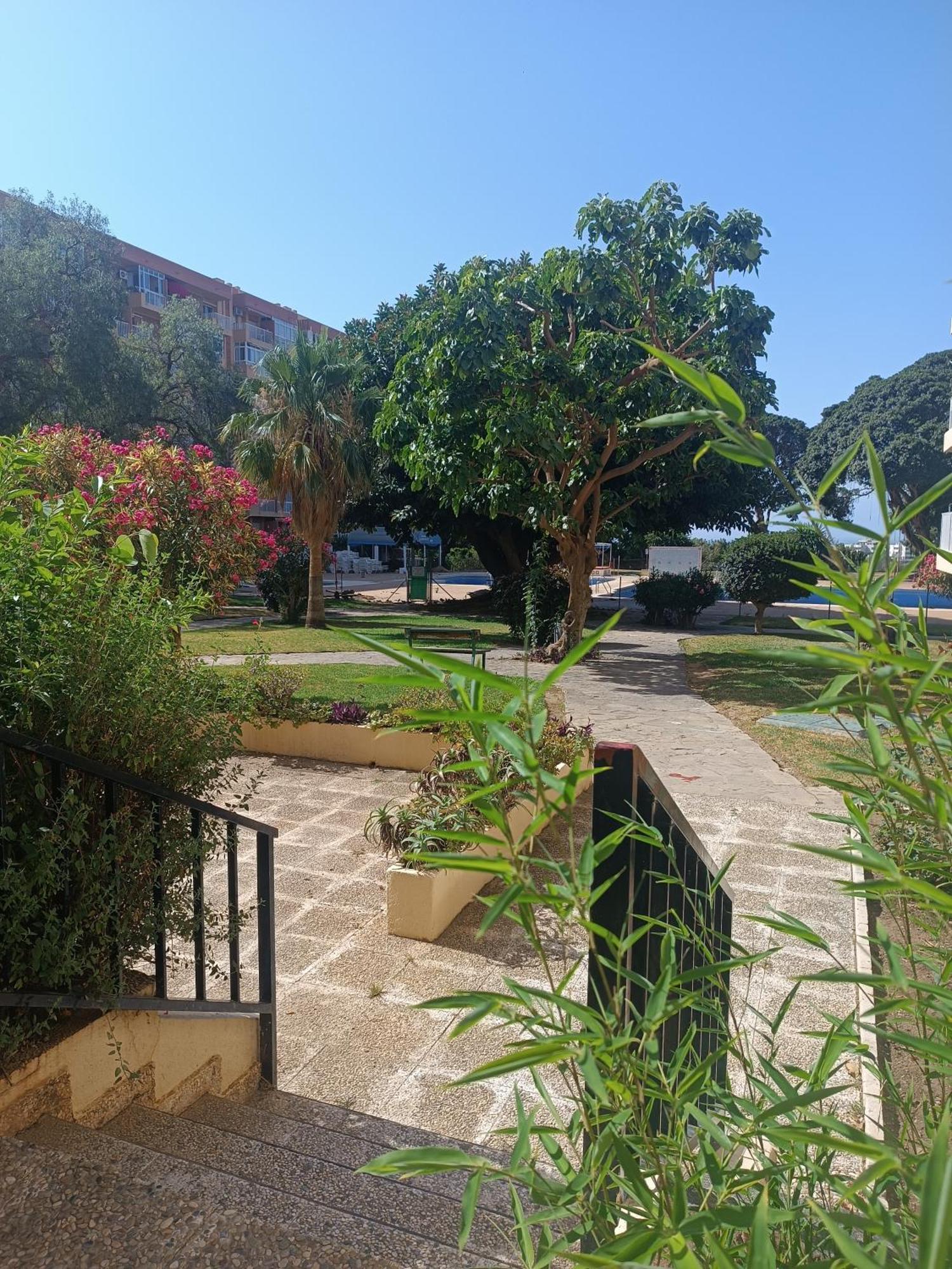 Iris Sunset Apartment Benalmadena Ngoại thất bức ảnh
